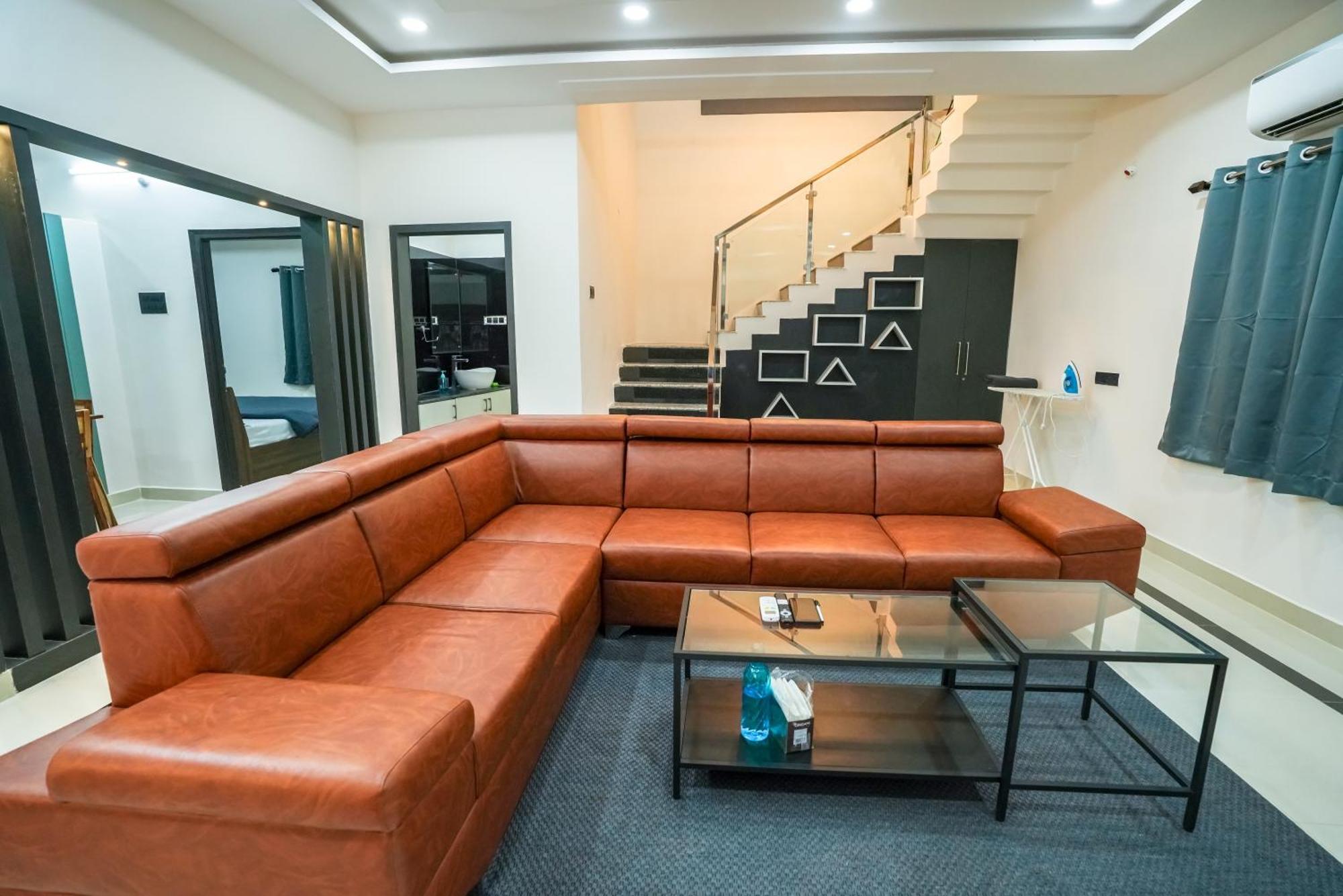 N Cube Serviced Apartments Hyderabad Esterno foto